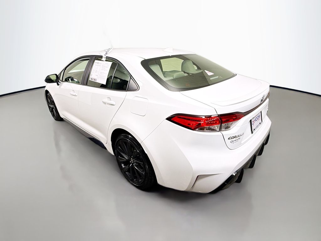 2024 Toyota Corolla Hybrid SE photo 4