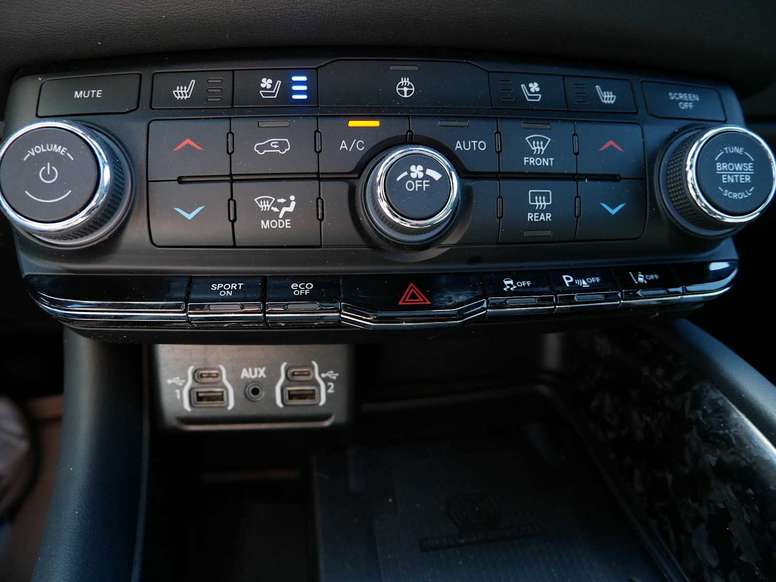 2023 Dodge Durango R/T Premium photo 25