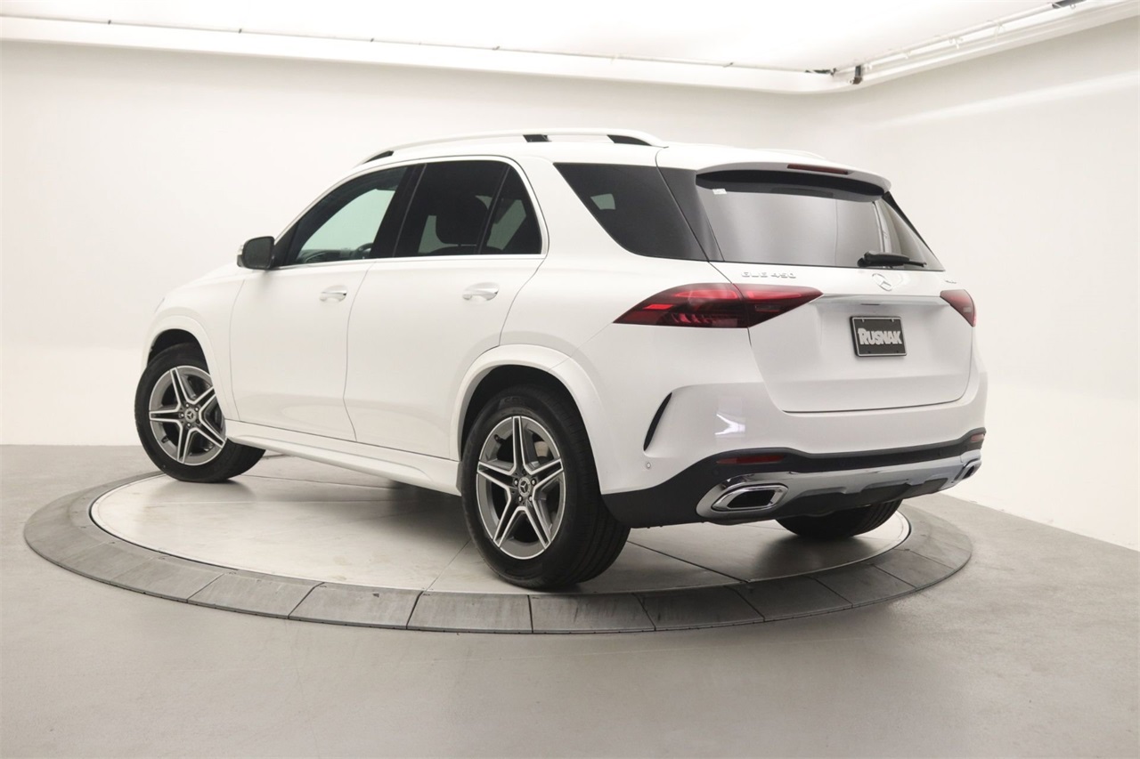 2026 Mercedes Benz GLE 450 4MATIC photo 2