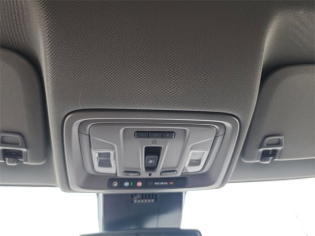 2026 Chevrolet Silverado 3500HD LT photo 21
