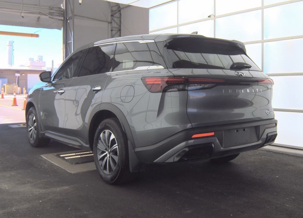 2024 Infiniti QX60 Pure photo 3