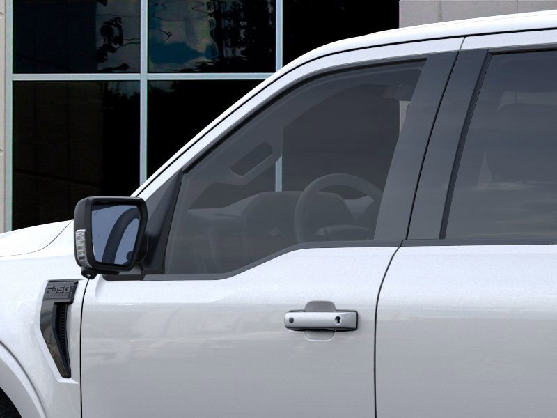 2025 Ford F-150 XLT photo 18