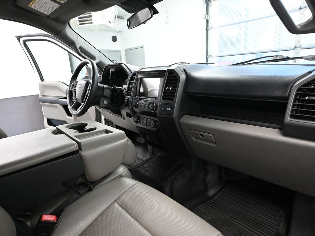2022 Ford F-250 photo 37