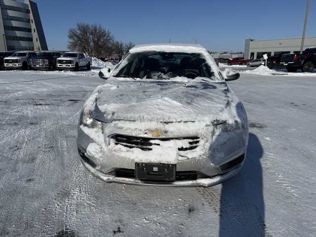 2016 Chevrolet Cruze L photo 3