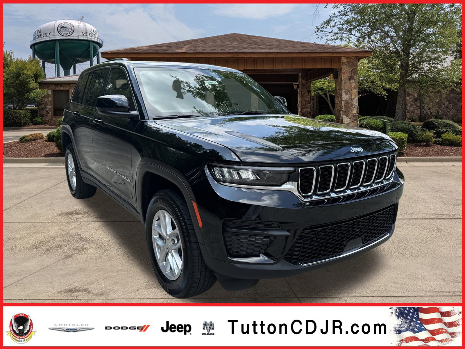 2025 Jeep Grand Cherokee Laredo's photo
