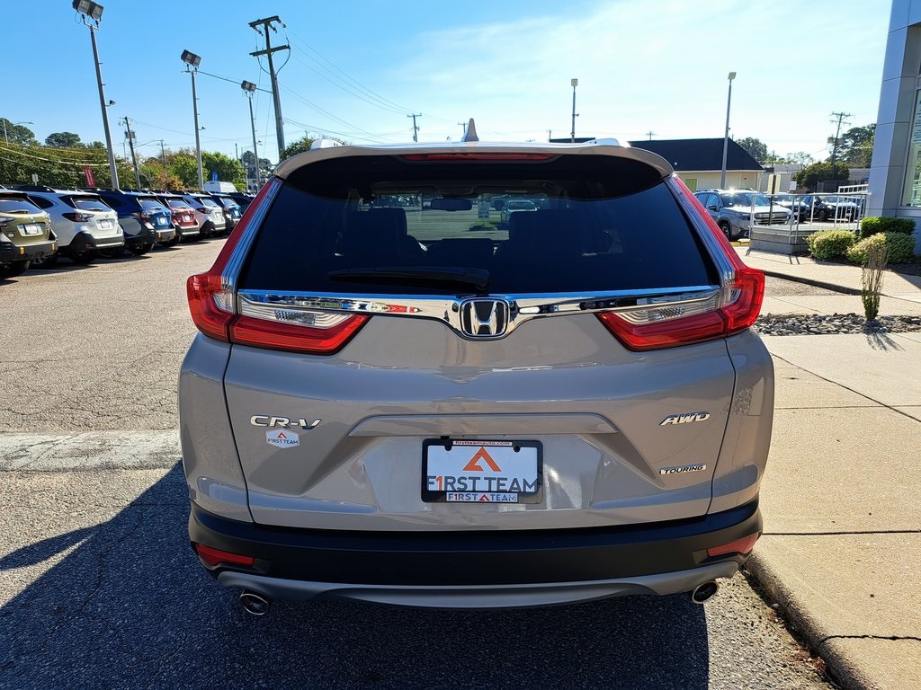 2019 Honda CR-V Touring photo 5