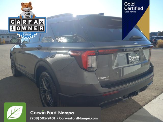 2025 Ford Explorer ST-Line photo 4