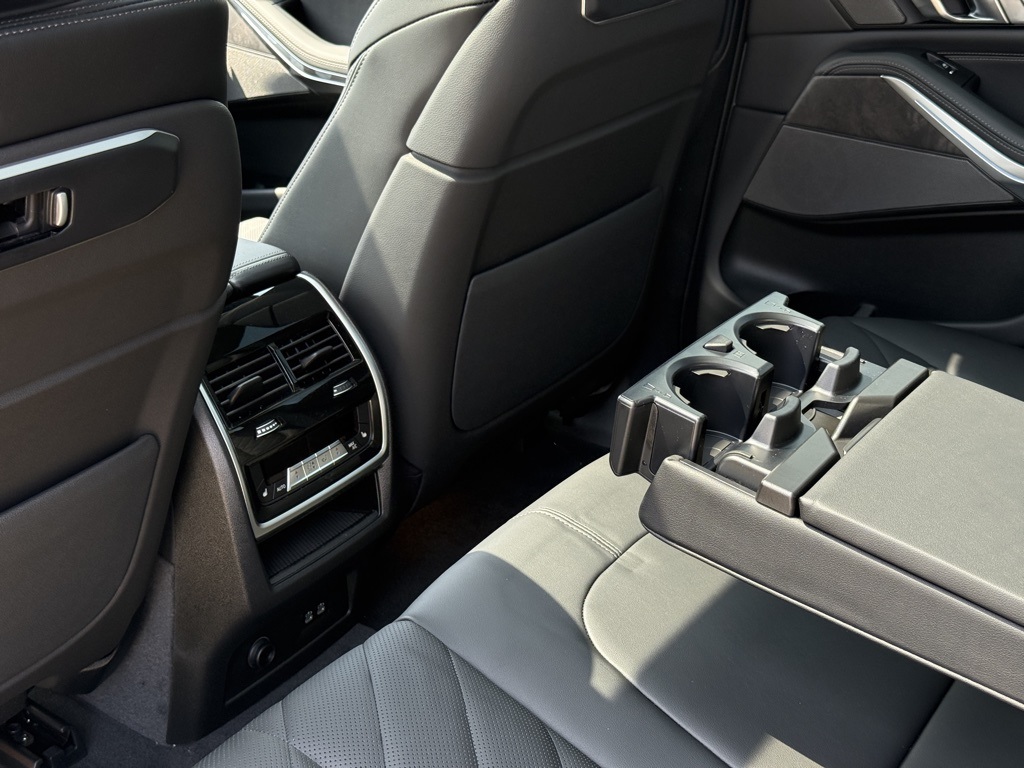 2026 Bmw X5 xDrive50e photo 19