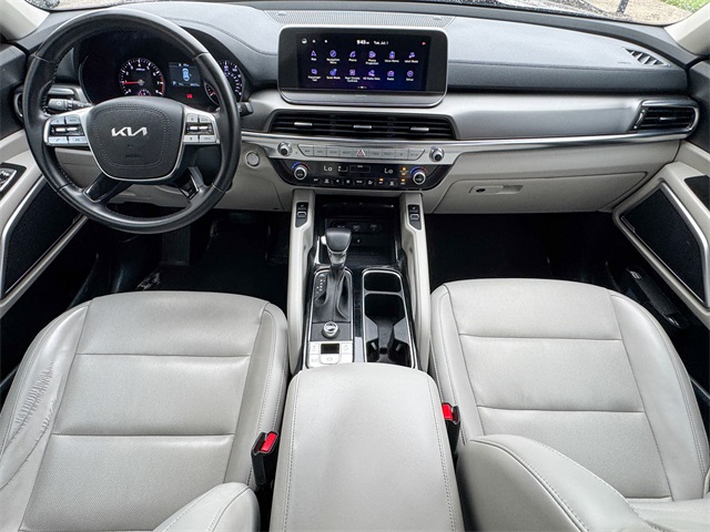 2022 Kia Telluride S photo 24