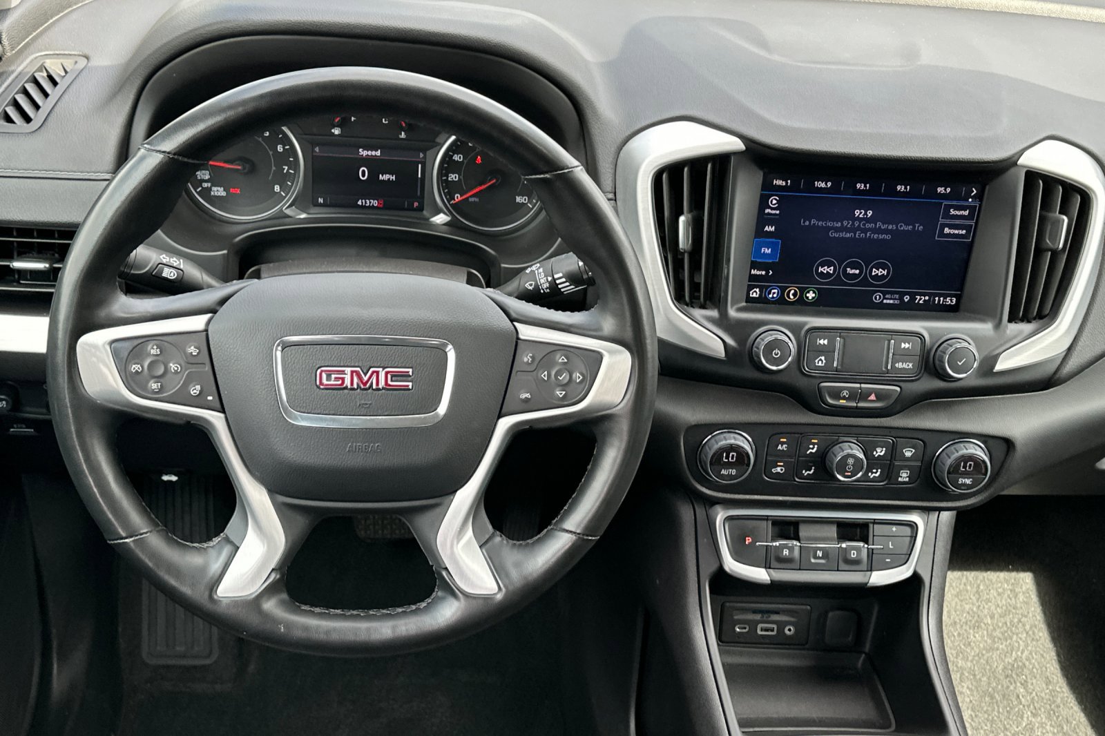 2024 Gmc Terrain SLT photo 12