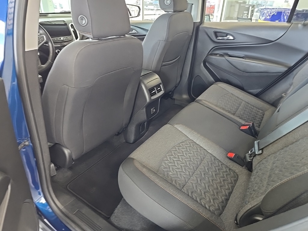 2022 Chevrolet Equinox LT photo 14