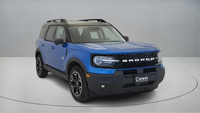 2025 Ford Bronco Sport Outer Banks's photo
