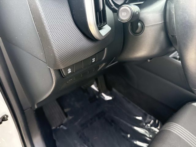 2023 Mazda CX-50 2.5 Preferred Plus photo 22