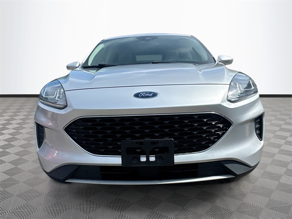 2020 Ford Escape SE photo 2