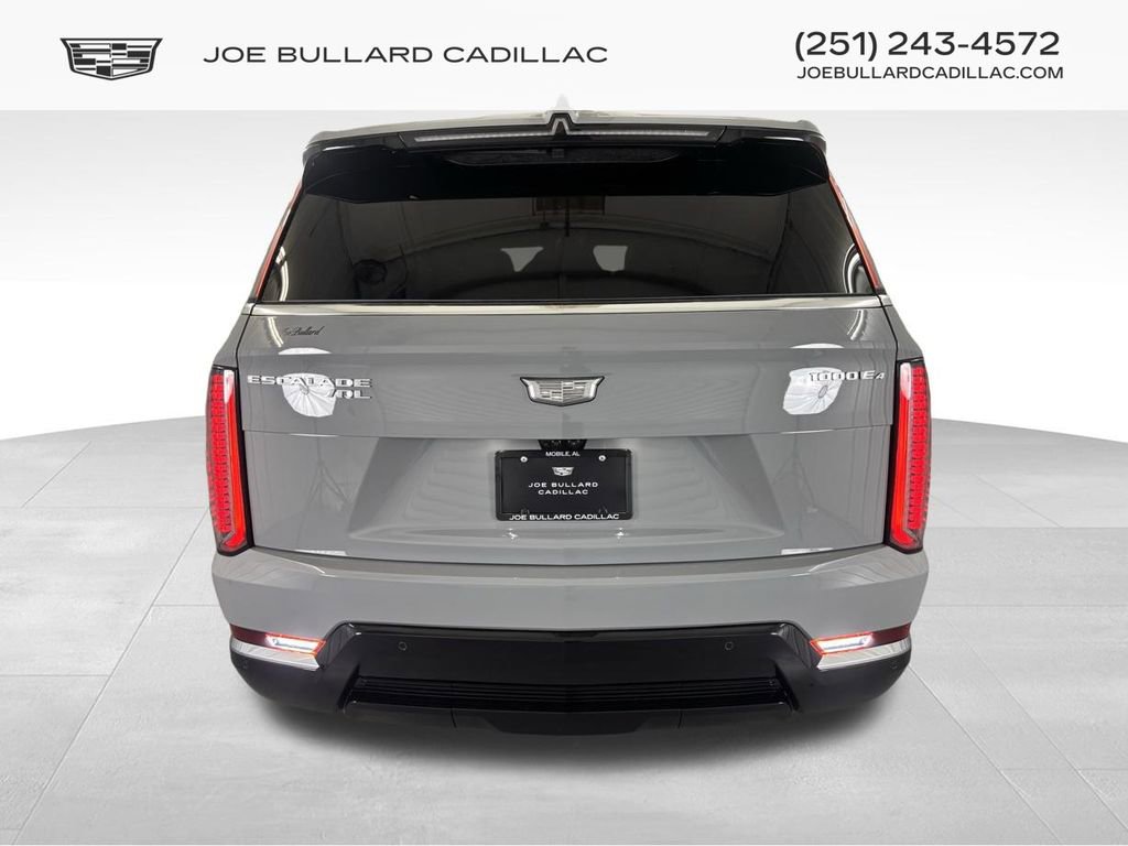 2026 Cadillac Escalade Luxury photo 3