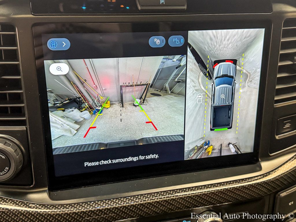 2025 FORD F-150 - Image 18