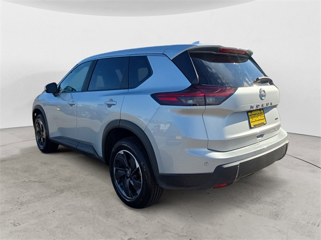 2025 Nissan Rogue SV photo 3