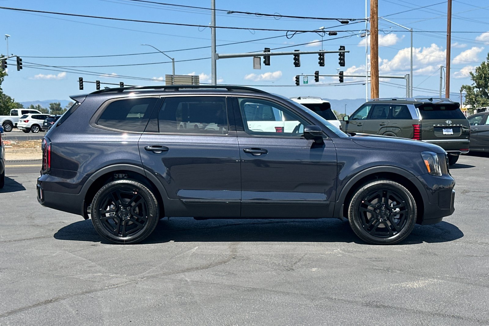 2025 Kia Telluride X-Line photo 2