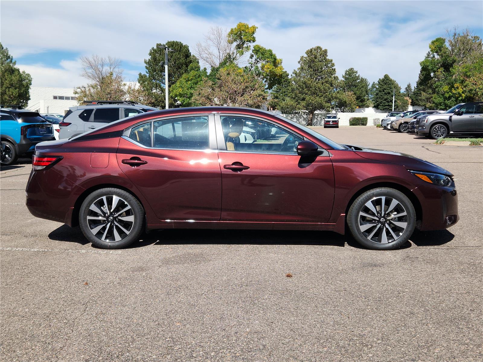 2025 Nissan Sentra SV photo 2
