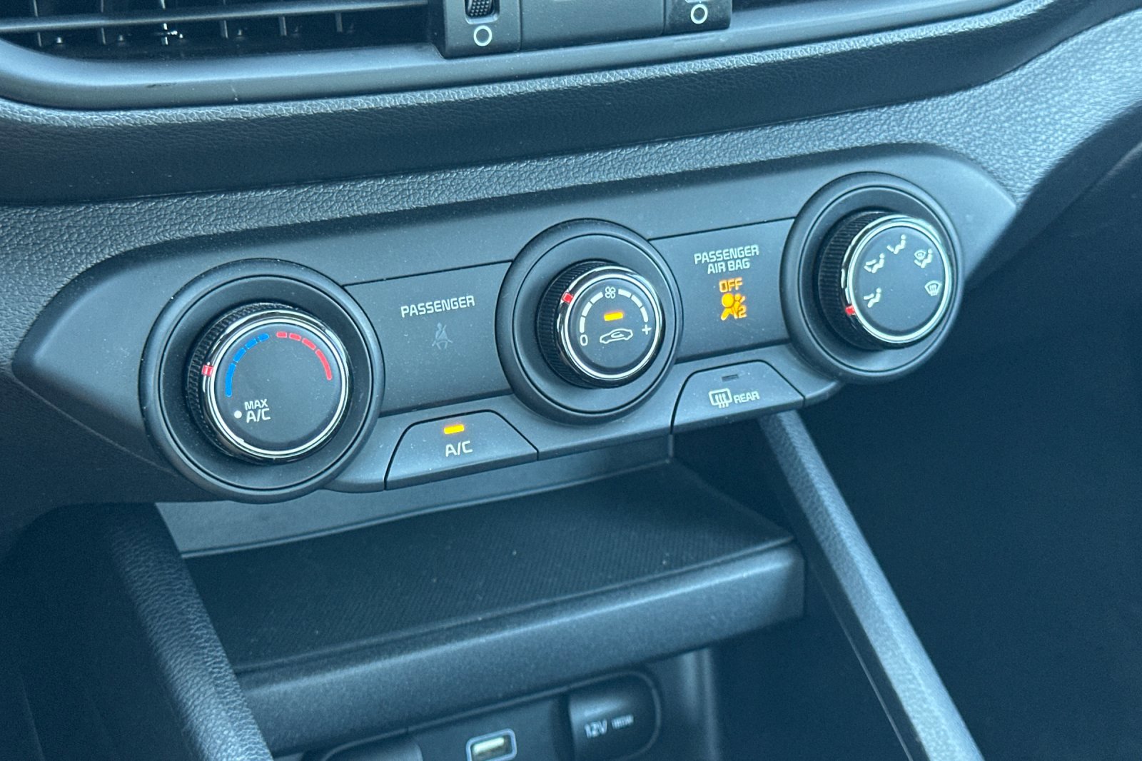 2023 Kia Forte LXS photo 19