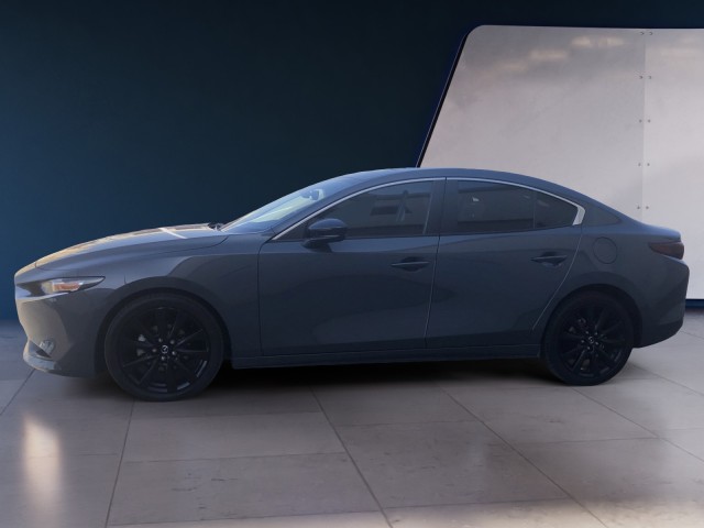 2023 Mazda Mazda3 Sedan 2.5 s Carbon photo 2
