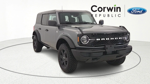 2025 Ford Bronco 4-Door Big Bend's photo