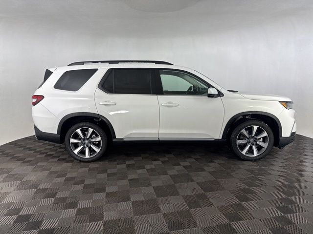 2025 Honda Pilot Elite photo 3