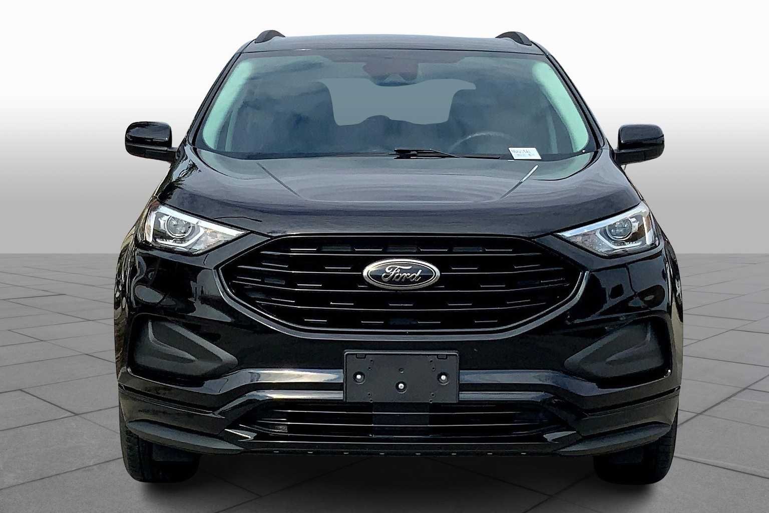 2022 Ford Edge SE photo 5