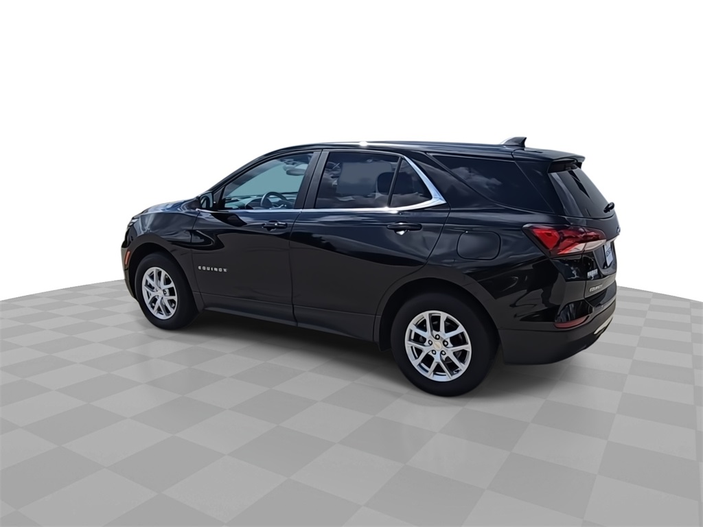 2022 Chevrolet Equinox LT photo 4