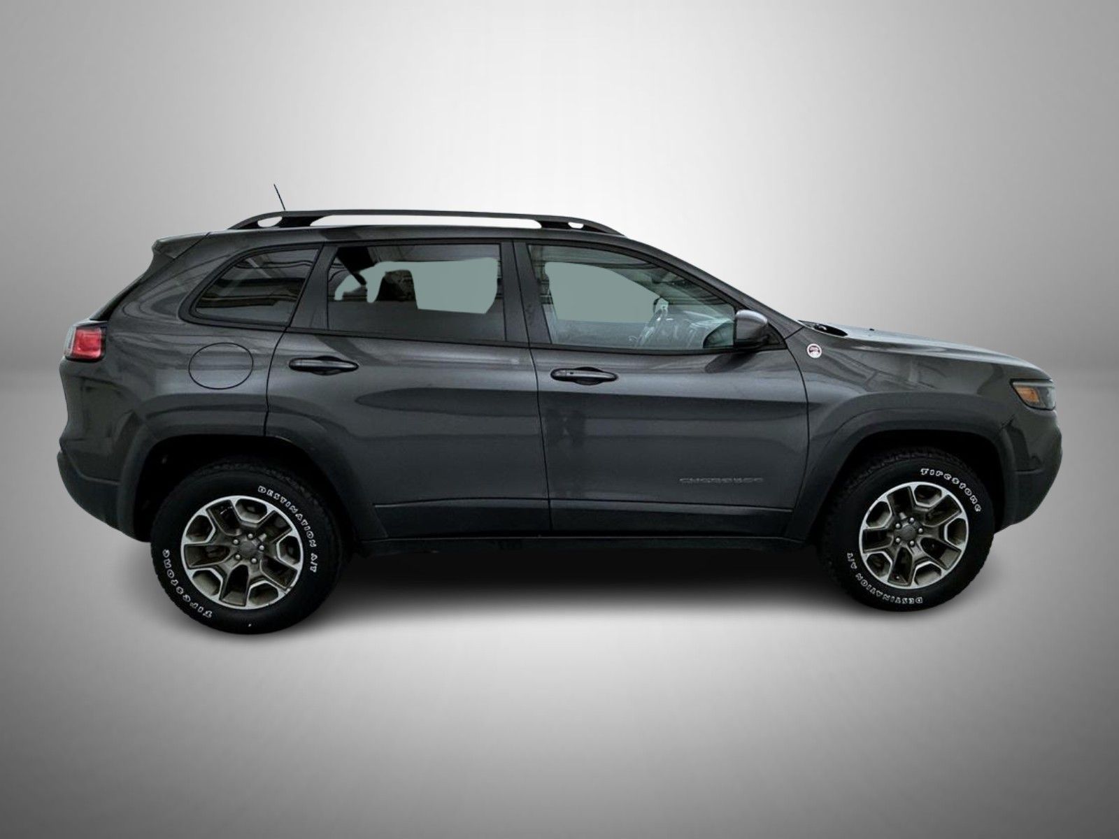 2020 Jeep Cherokee Trailhawk photo 3