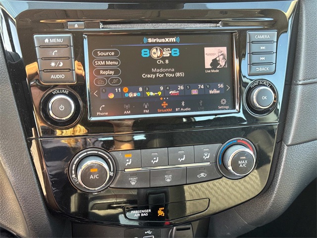 2019 Nissan Rogue S photo 26