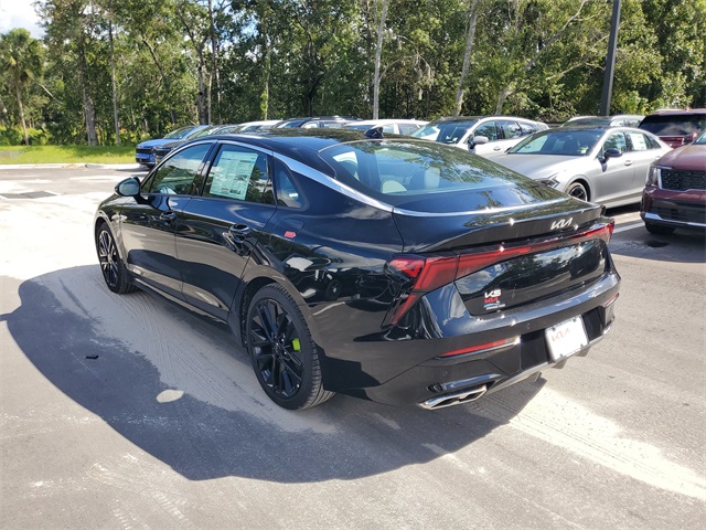 2026 Kia K5 GT photo 2