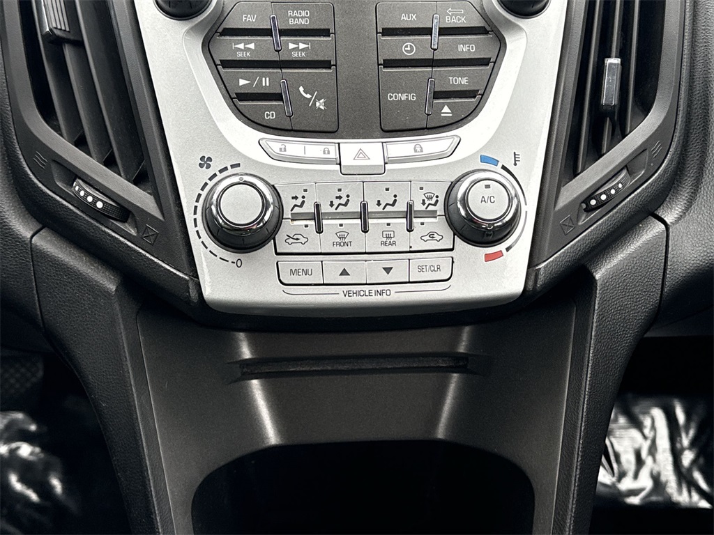 2015 CHEVROLET EQUINOX - Image 16