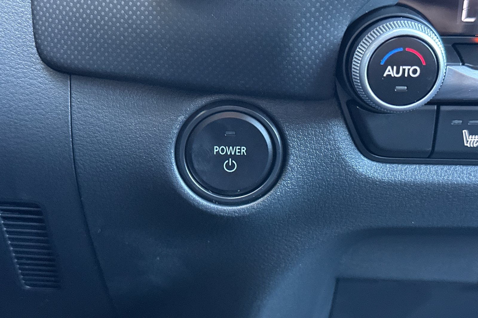 2025 Mazda CX-50 Preferred photo 21