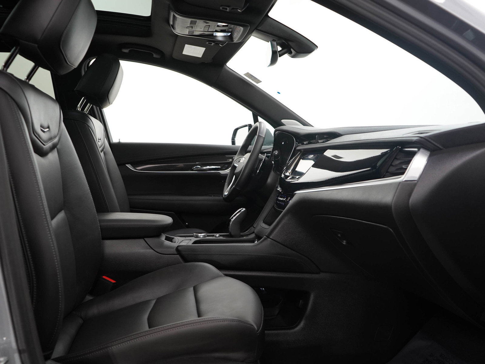 2025 Cadillac XT6 Sport photo 10