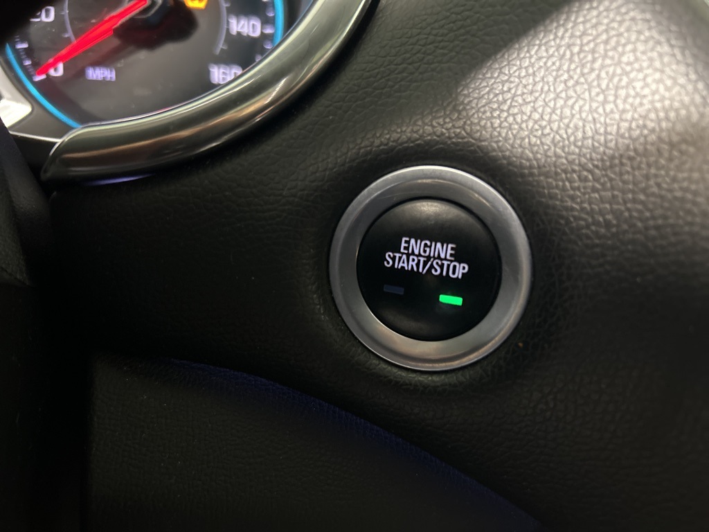 2018 Chevrolet Malibu Premier photo 24