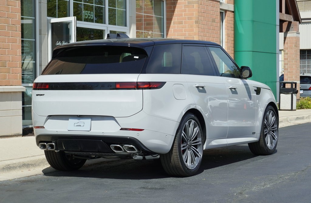 2025 Land Rover Range Rover Sport Autobiography photo 5