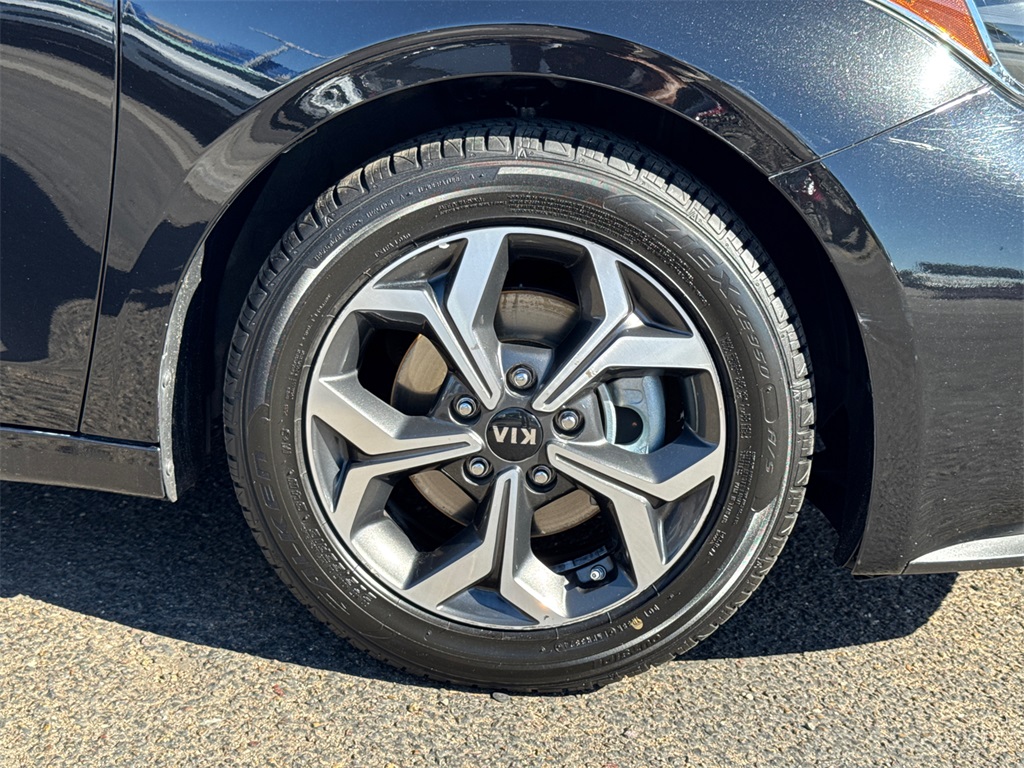 2019 Kia Forte LXS photo 7