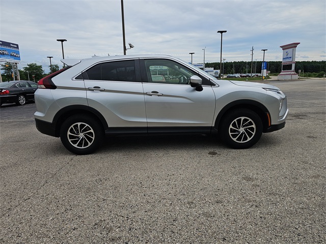 2023 Mitsubishi Eclipse Cross ES photo 4