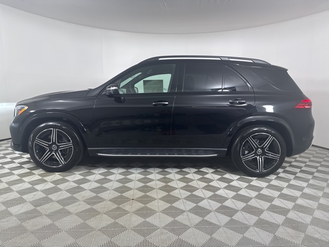 2026 Mercedes Benz GLE 450 4MATIC photo 3