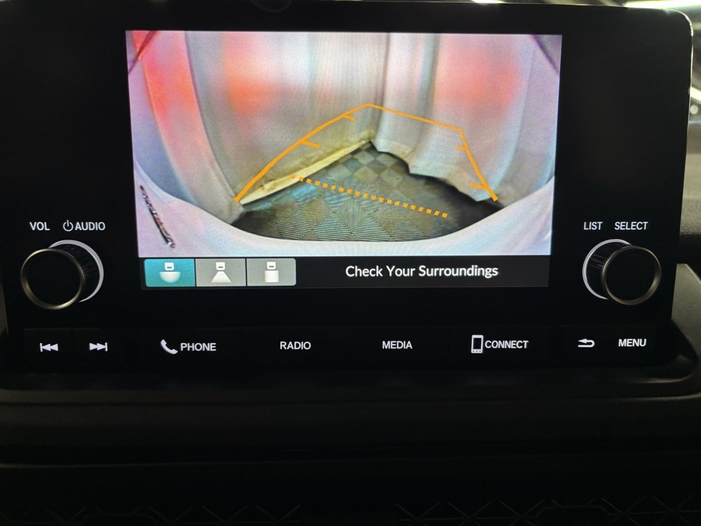 2023 Honda Accord LX photo 23