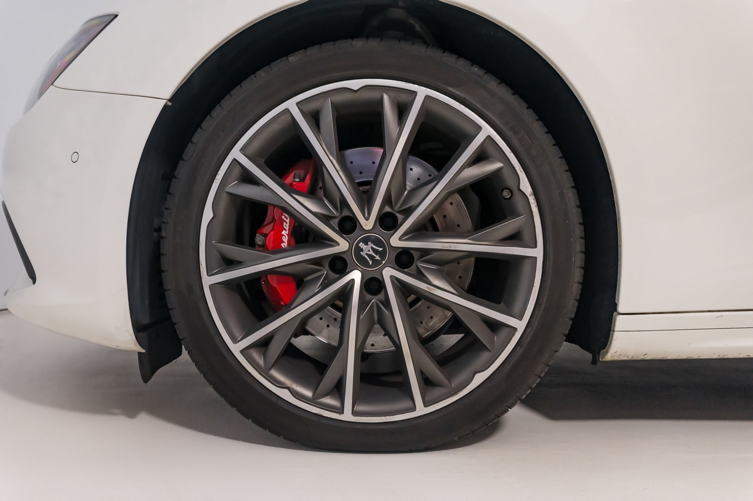 2022 Maserati Ghibli Modena Q4 photo 13