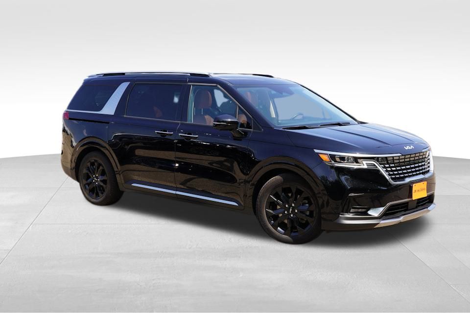 2024 Kia Carnival SX Prestige photo 2