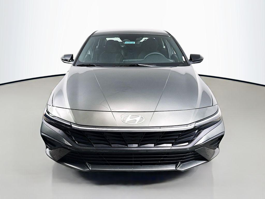 2025 Hyundai Elantra Hybrid SEL Sport photo 2