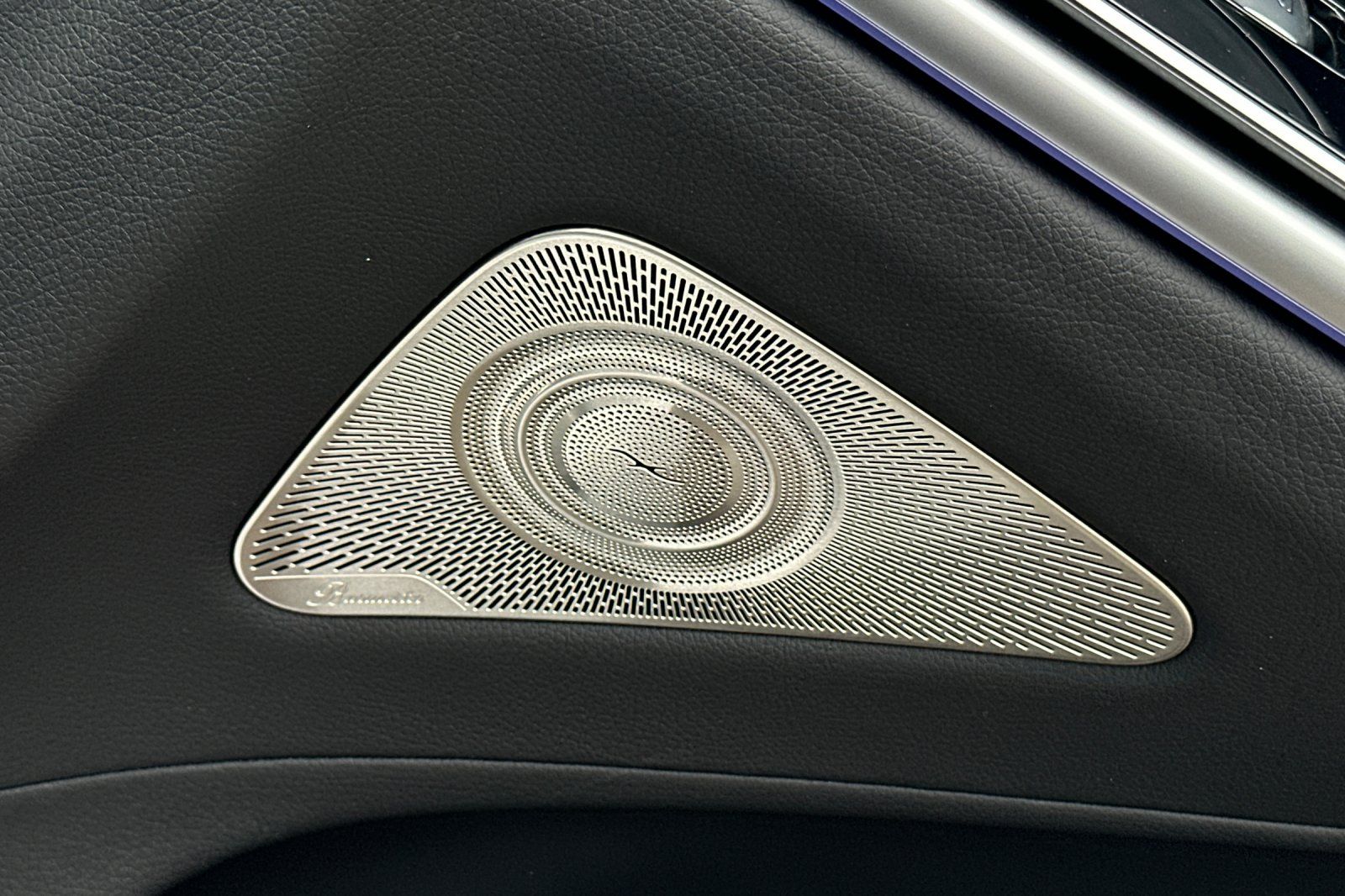 2026 Mercedes Benz S 580 4MATIC photo 2