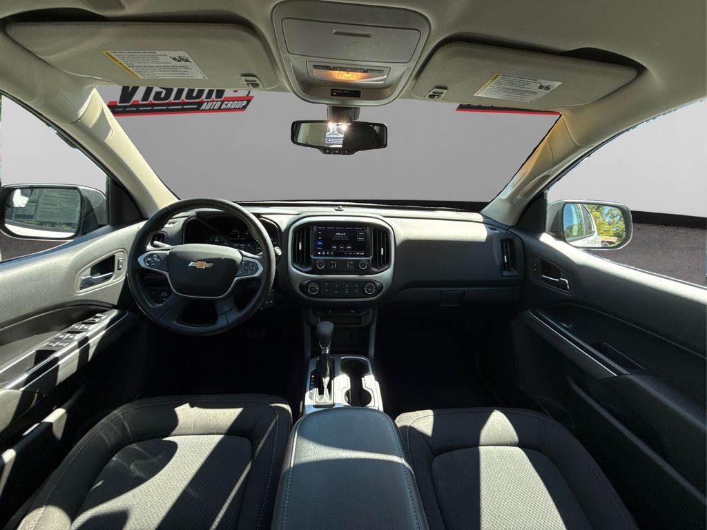 2022 Chevrolet Colorado LT photo 20