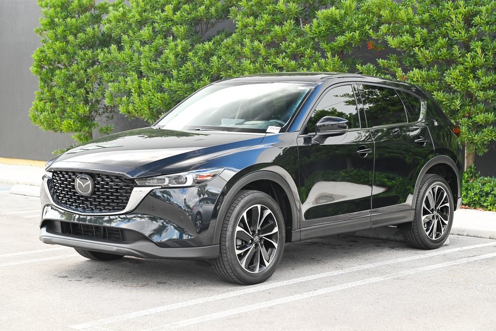 2023 Mazda CX-5 S Premium Plus package's photo