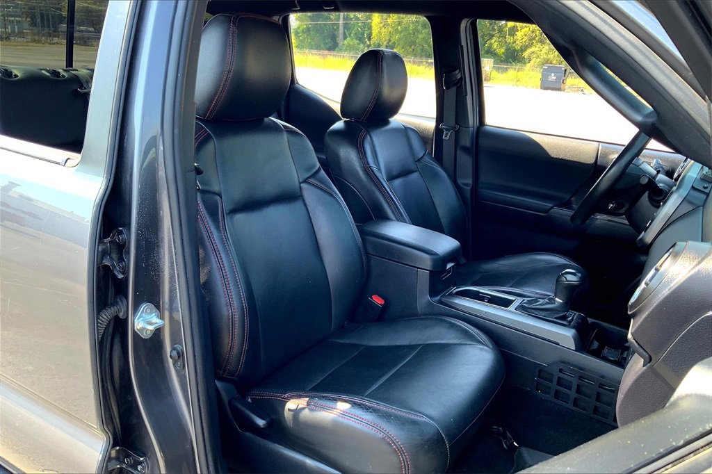 2021 Toyota Tacoma SR5 4x4 Long Bed photo 7