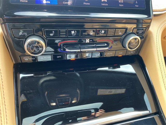 2025 Jeep Grand Cherokee L Summit Reserve photo 23