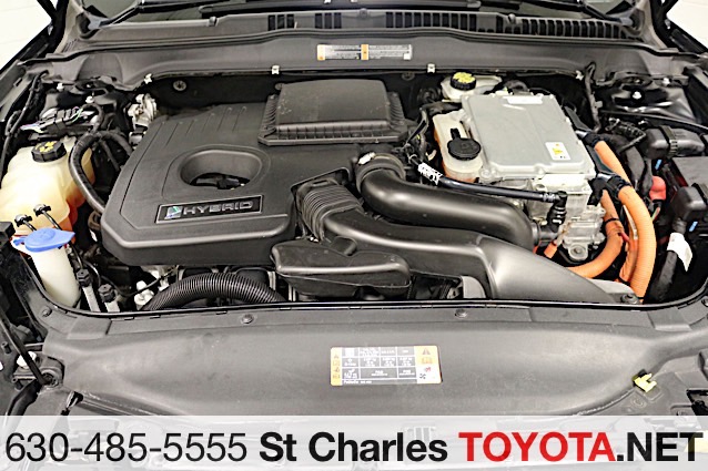2016 Ford Fusion SE Hybrid photo 3